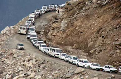 Manali Leh Taxi Service